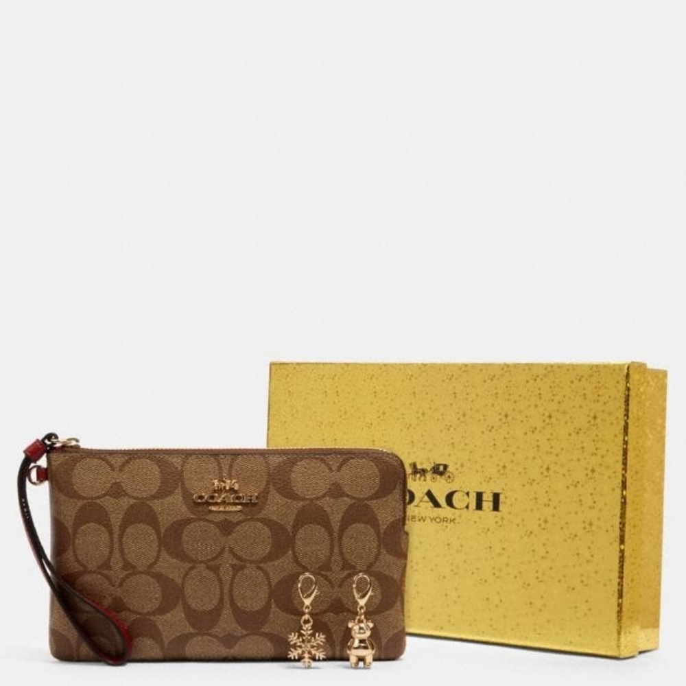 ❤️❤️Coach Brown Signature Wristlet❤️❤️